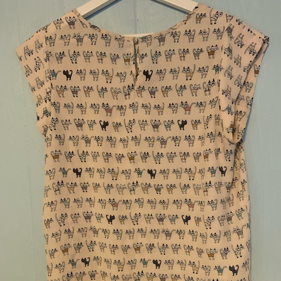 Cat blouse - Picture 2 of 3